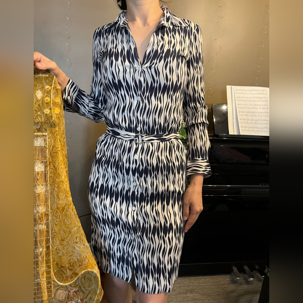 👗Theory Silk Belted Shirt Dress